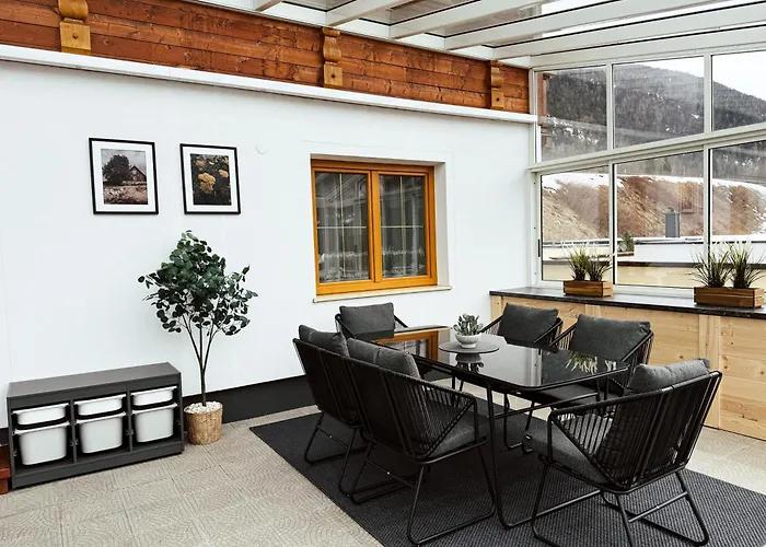 Apartament Village *